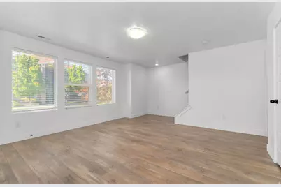 8307 S Durham St, Sandy, UT 84070 - Photo 24