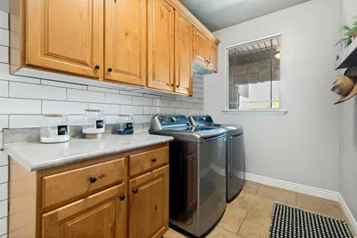 211 N 3000 W, Provo, UT 84601 - Photo 18