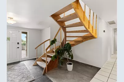 179 E Dorchester Dr N, Salt Lake City, UT 84103 - Photo 12