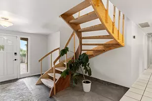179 E Dorchester Dr N, Salt Lake City, UT 84103 - Photo 12