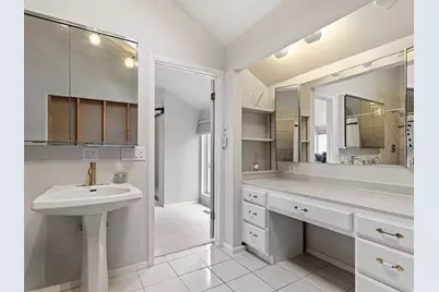 179 E Dorchester Dr N, Salt Lake City, UT 84103 - Photo 24