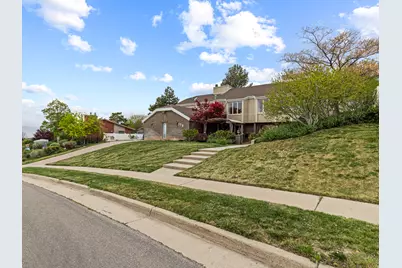 179 E Dorchester Dr N, Salt Lake City, UT 84103 - Photo 2