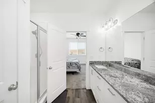 592 E 600 S, Hyrum, UT 84319 - Photo 18