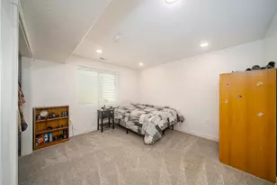 592 E 600 S, Hyrum, UT 84319 - Photo 22