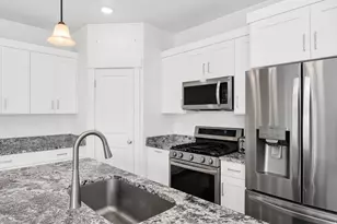 592 E 600 S, Hyrum, UT 84319 - Photo 4