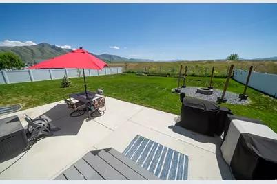592 E 600 S, Hyrum, UT 84319 - Photo 48