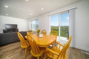 592 E 600 S, Hyrum, UT 84319 - Photo 8