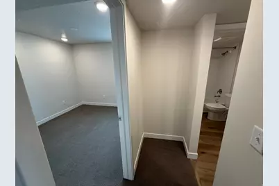 1032 E 400 S #405B, Salt Lake City, UT 84102 - Photo 8