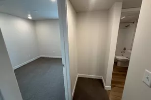 1032 E 400 S, Salt Lake City, UT 84102 - Photo 8