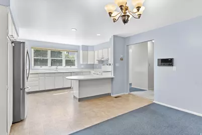 576 S 490 W, Orem, UT 84058 - Photo 10