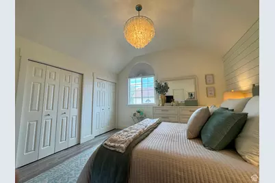 1496 E Spring Gate Dr, Holladay, UT 84117 - Photo 12