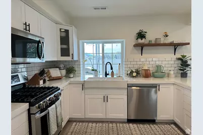 1496 E Spring Gate Dr, Holladay, UT 84117 - Photo 6