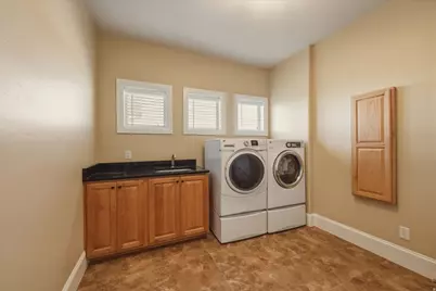 182 S 1300 E, Pleasant Grove, UT 84062 - Photo 34