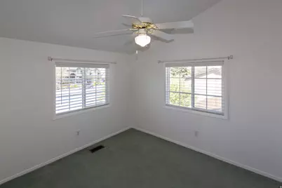 825 W 300 N, Hyrum, UT 84319 - Photo 14