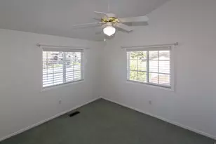 825 W 300 N, Hyrum, UT 84319 - Photo 14