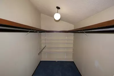 825 W 300 N, Hyrum, UT 84319 - Photo 18