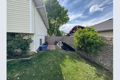 319 S 900 W, Orem, UT 84058 - Photo 28