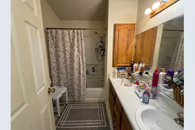 319 S 900 W, Orem, UT 84058 - Photo 14