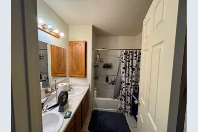 319 S 900 W, Orem, UT 84058 - Photo 16