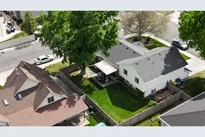 319 S 900 W, Orem, UT 84058 - Photo 36