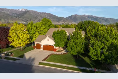 1001 Mill Shadow Dr, Kaysville, UT 84037 - Photo 2