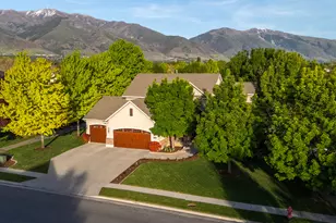 1001 Mill Shadow Dr, Kaysville, UT 84037 - Photo 2