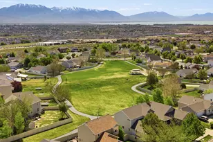 236 W Prickly Pear Dr, Saratoga Springs, UT 84045 - Photo 54