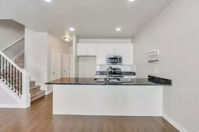 15062 S Wild Horse Way, Bluffdale, UT 84065 - Photo 4