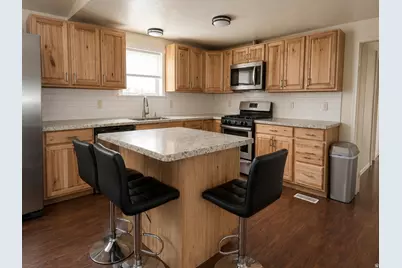 126 N 500 E, Vernal, UT 84078 - Photo 6