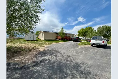 126 N 500 E, Vernal, UT 84078 - Photo 2