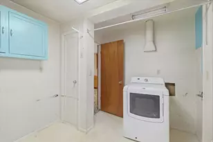 565 E 600 N, Logan, UT 84321 - Photo 28