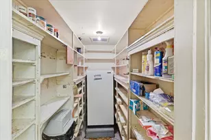 565 E 600 N, Logan, UT 84321 - Photo 14