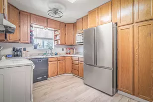 417 Marilyn Dr, Clearfield, UT 84015 - Photo 6