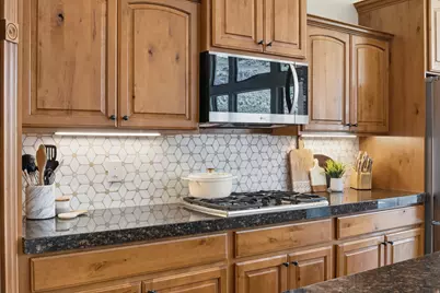 2076 E Ash Down Ln, Draper, UT 84020 - Photo 14