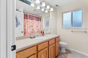 5727 S 3550 W, Roy, UT 84067 - Photo 30