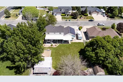 5727 S 3550 W, Roy, UT 84067 - Photo 42