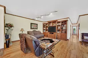 973 E Taliesen Cv S, Midvale, UT 84047 - Photo 4