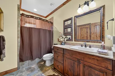973 E Taliesen Cv S, Midvale, UT 84047 - Photo 18