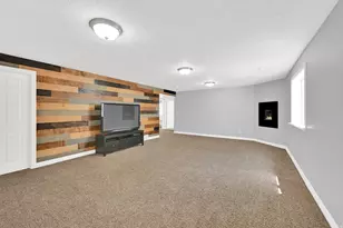 1397 W 2275 S, Syracuse, UT 84075 - Photo 28