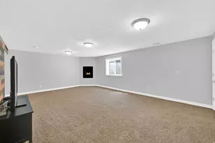 1397 W 2275 S, Syracuse, UT 84075 - Photo 30