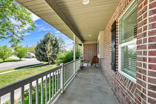 1397 W 2275 S, Syracuse, UT 84075 - Photo 4