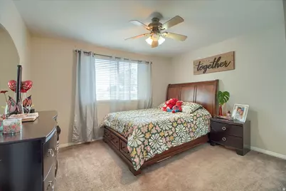 4535 S Jarrah St, Taylorsville, UT 84123 - Photo 12