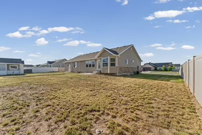 662 E 100 N, Tremonton, UT 84337 - Photo 28
