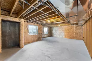 662 E 100 N, Tremonton, UT 84337 - Photo 24