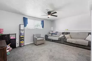 3299 W Royalwood Dr S, Taylorsville, UT 84129 - Photo 18