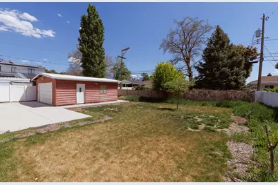1104 E 5235 S, Murray, UT 84117 - Photo 28