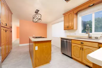 1104 E 5235 S, Murray, UT 84117 - Photo 10