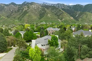 9 Pepperwood Pointe, Sandy, UT 84092 - Photo 2