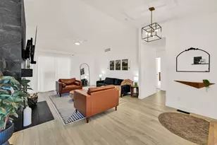 2476 W Clydesdale Ct N, Farr West, UT 84404 - Photo 8
