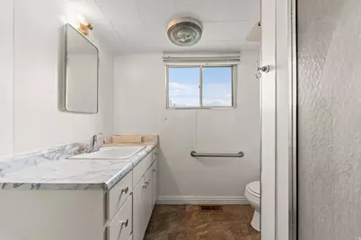965 N 400 E, Lehi, UT 84043 - Photo 16